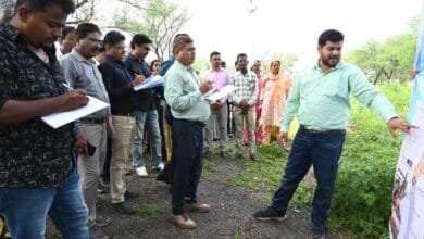 राजनांदगांव : जिले में मनरेगा अंतर्गत संचालित नवाचार एवं उत्कृष्ट कार्यों का अवलोकन करने पहुंचा 7 राज्यों का प्रतिनिधिमंडल