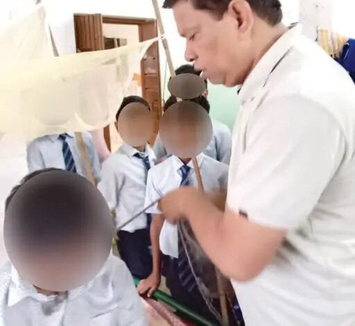 केयरटेकर ने हस्तक्षेप किया तब बच्चे के गले से रस्सी निकाली गई