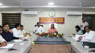 मोहला : आदि कर्मयोगी अभियान के क्रियान्वयन में लाए तेजी-कलेक्टर प्रजापति