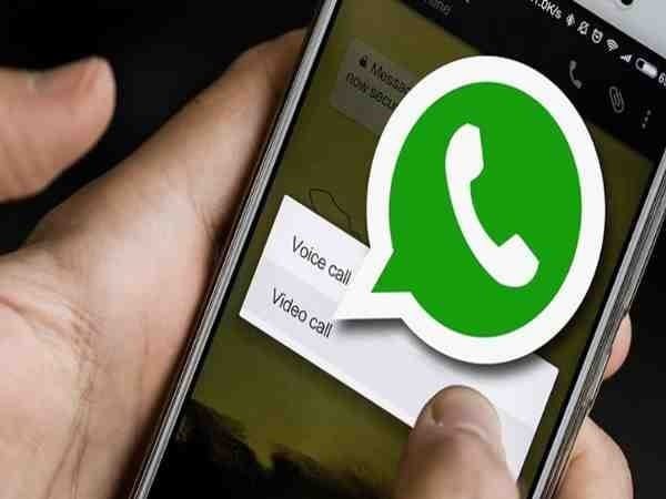 अश्लील वीडियो