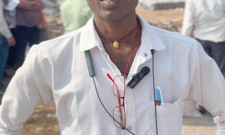 राजनांदगांव : खरीफ विपणन वर्ष 2025-26, किसान ओभीराम ने धान खरीदी केन्द्र सुकुलदैहान में बिक्री की 40 क्विंटल धान