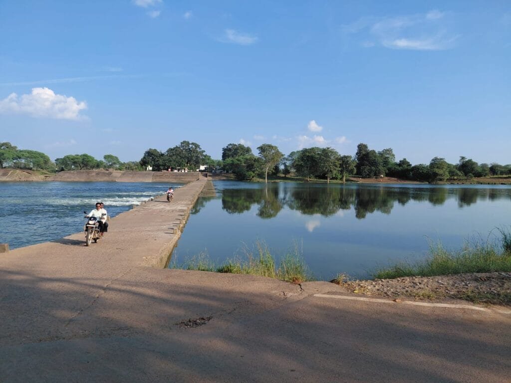 राजनांदगांव : जंगलेसर मोखला एनीकट का हुआ गुणवत्तायुक्त मरम्मत कार्य