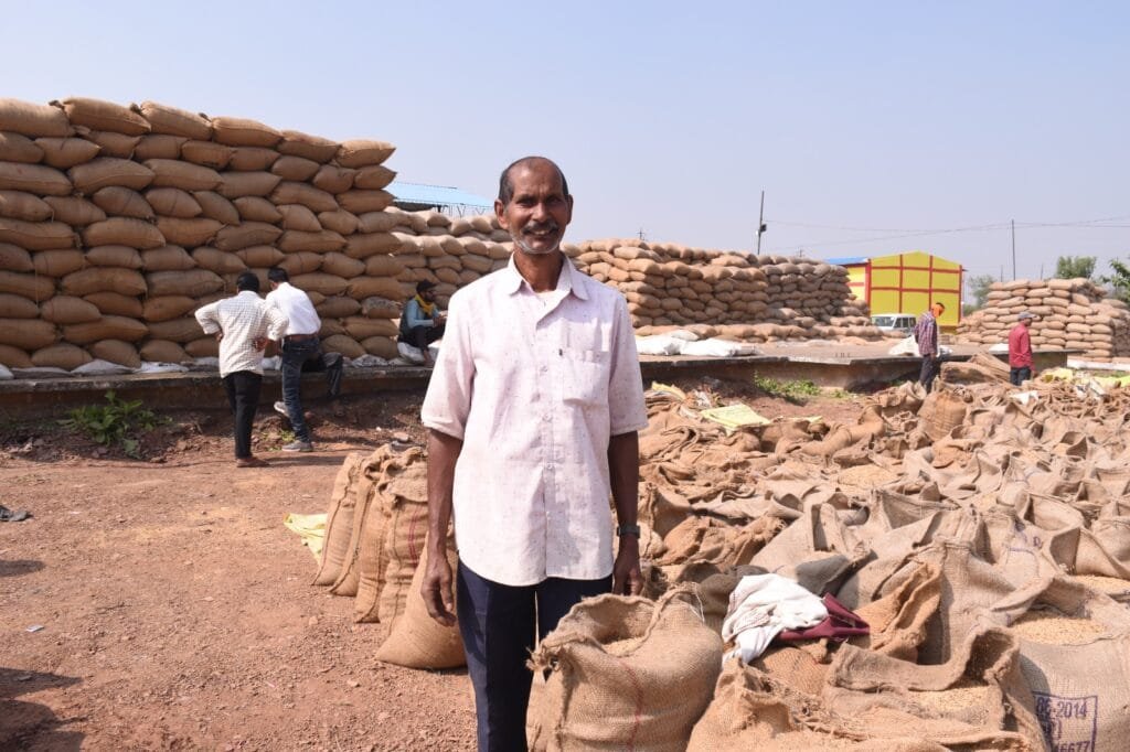 राजनांदगांव : खरीफ विपणन वर्ष 2025-26, किसान सेवक दास ने धान खरीदी केन्द्र रामपुर में बेचा 50 क्विंटल धान