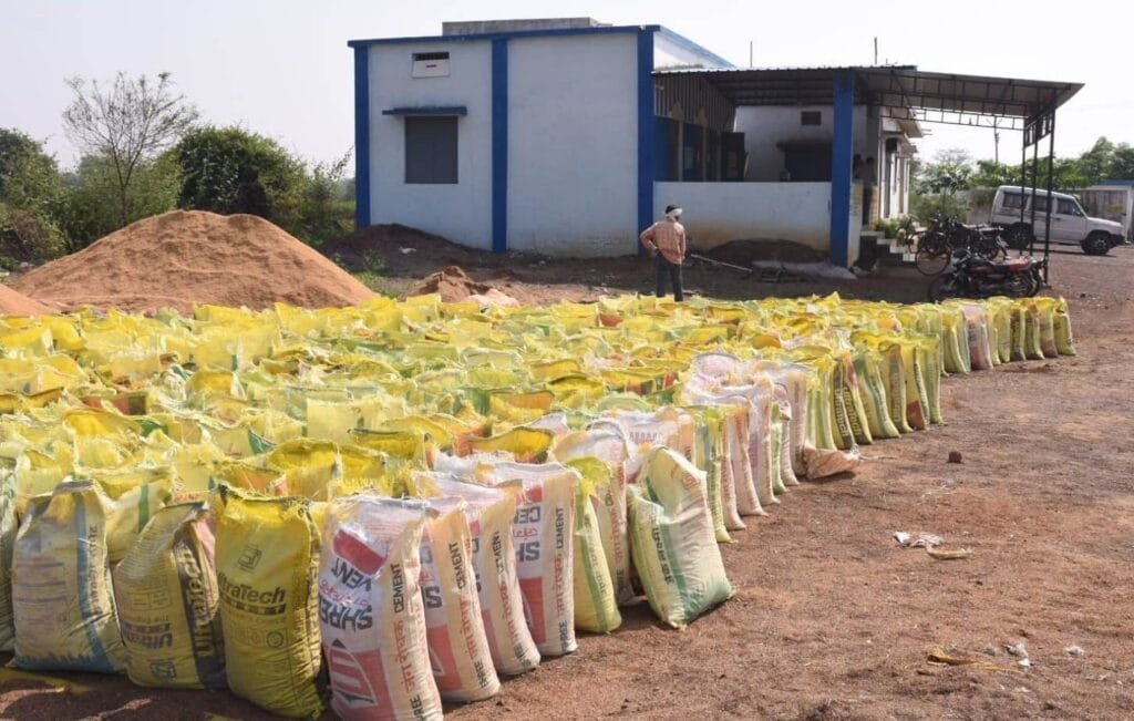 राजनांदगांव : जिले में धान खरीदी की तैयारी जोरों पर, जिले में 96 उपार्जन केन्द्रों में की जाएगी धान खरीदी