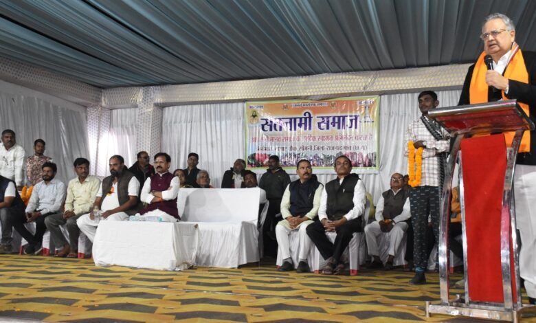 राजनांदगांव : बाबा गुरू घासीदास जी ने समाज को दिखाई एक नई राह : विधानसभा अध्यक्ष डॉ. रमन सिंह