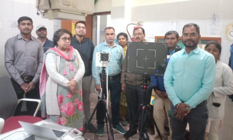 राजनांदगांव : जिले के चिन्हांकित शेष टीबी के उच्च जोखिम समूहों व्यक्तियों की हैंड हेल्ड एक्स-रे मशीन से की जाएगी जांच