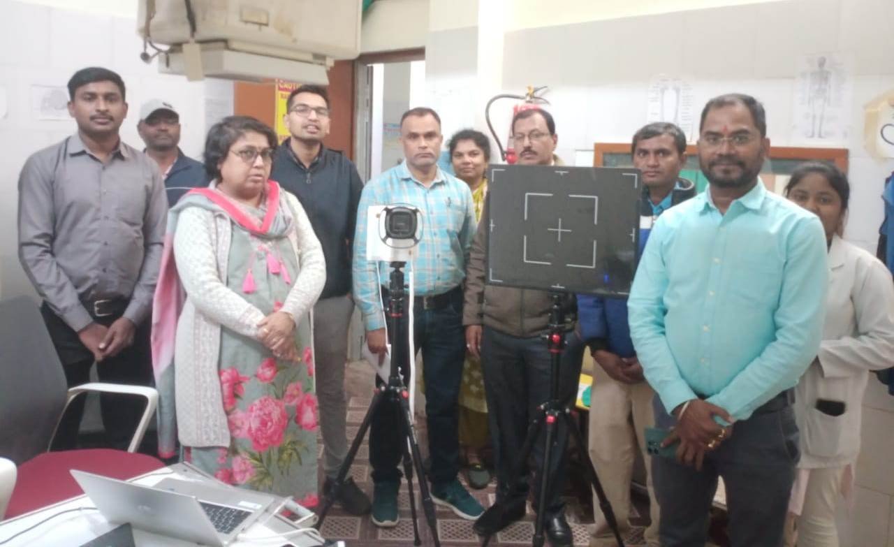 राजनांदगांव : जिले के चिन्हांकित शेष टीबी के उच्च जोखिम समूहों व्यक्तियों की हैंड हेल्ड एक्स-रे मशीन से की जाएगी जांच