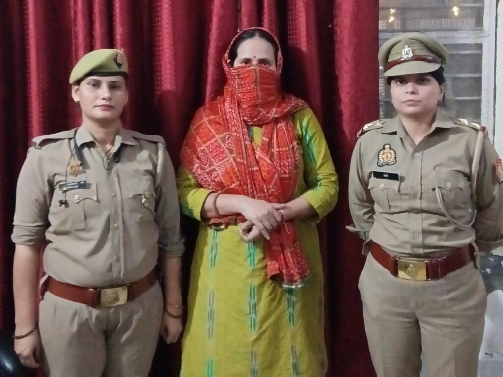 महिला के वेश में पहाड़ियों में छिपा था 25 हजार का इनामी बदमाश, ‘लेडी सिंघम’ की टीम ने ऐसे किया गिरफ्तार