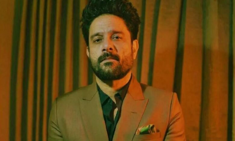 फिल्म 'दृश्यम 3' पर बवाल: निर्माता ने अक्षय खन्ना को भेजा कानूनी नोटिस, कहा- 'समझौते का उल्लंघन किया'