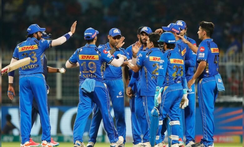 MI Full Squad 2026: मुंबई इंडियन्स की पूरी टीम, IPL ऑक्शन अपडेट और प्लेयर्स लिस्ट