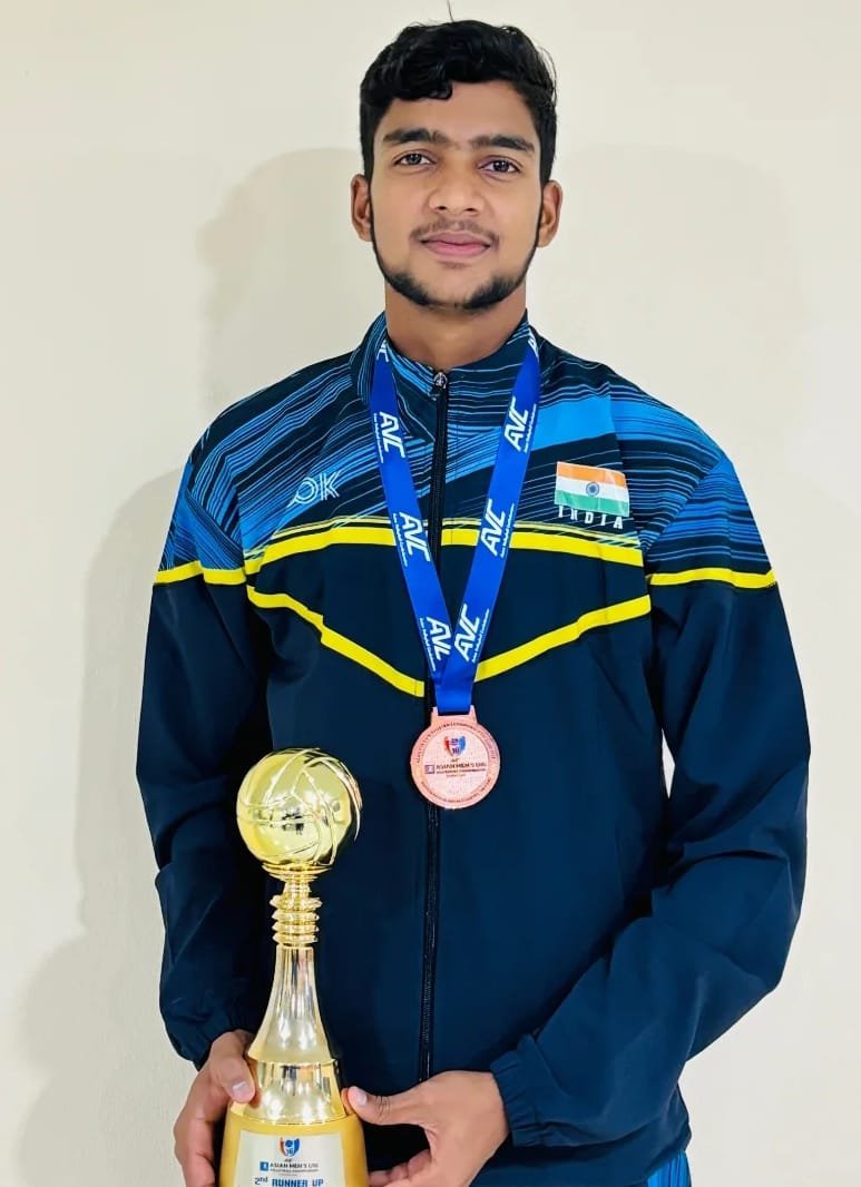 अंडर-15 वर्ल्ड स्कूल वॉलीबॉल चैंपियनशिप में अब्दुल्लाह ने भारत के लिए कांस्य पदक जीता