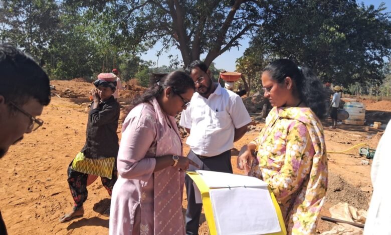 मोहला : कलेक्टर तुलिका प्रजापति ने निर्माण कार्यों का किया निरीक्षण