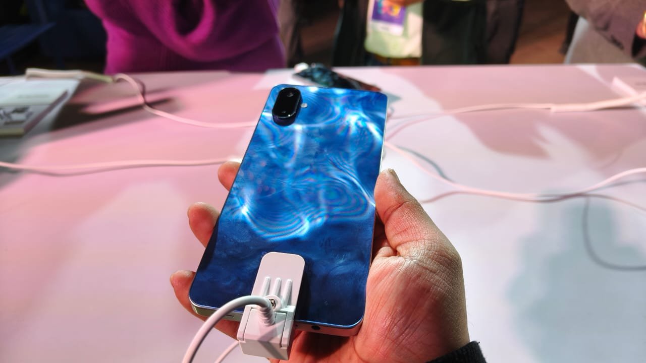 ₹10,000 से कम में Samsung का 5G फोन! Flipkart पर Galaxy F06 5G मिल रहा है सिर्फ ₹8,999 में