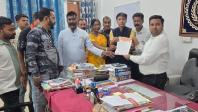 Rajnandgaon: हिंदू जागरण मंच ने चर्च को बंद कराने सौंपा ज्ञापन