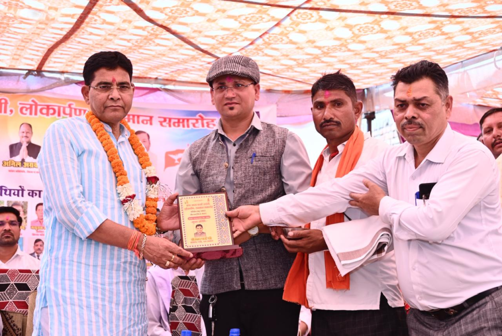 CG : समाज की प्रगति ही राष्ट्र की उन्नति का आधार - मंत्री टंकराम वर्मा