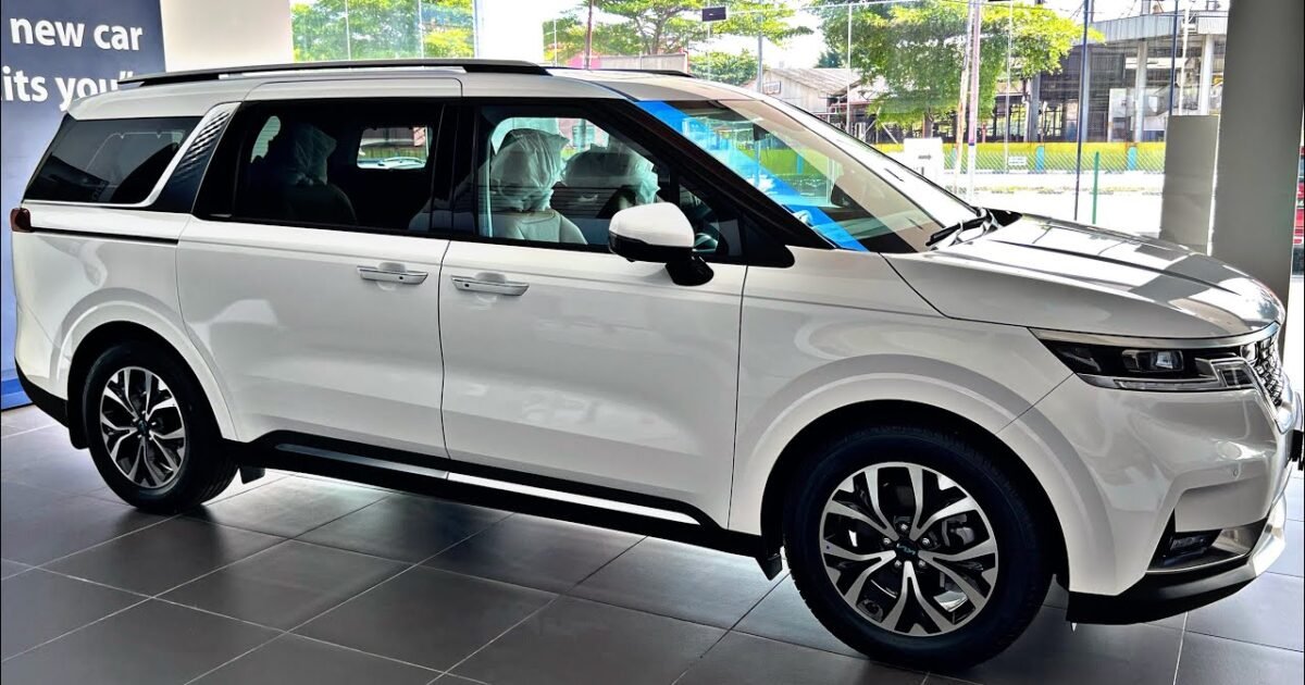 Kia Carnival 8-Seater