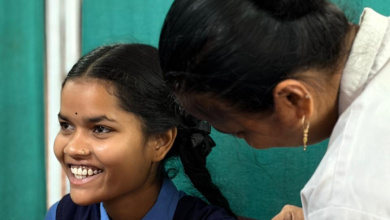 अपनी ज़िम्मेदारी निभाएं और अपनी बेटियों को सर्वाईकल कैंसर के खतरे से बचाएं