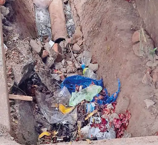 राजनांदगांव : नालियों की नियमित सफाई नहीं हो पा रही…