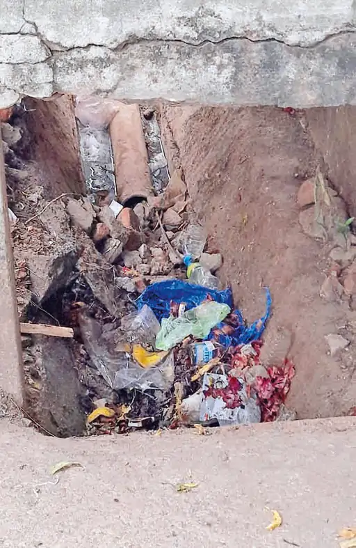 राजनांदगांव : नालियों की नियमित सफाई नहीं हो पा रही…