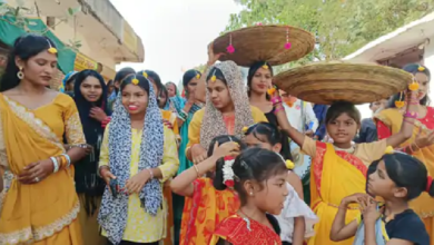 राजनांदगांव : ढोल-नगाड़ों और गीत-संगीत से धूमधाम से कराया, पारंपरिक न्योता भोज भी हुआ…