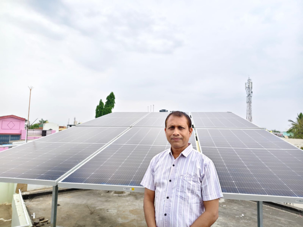 CG : सूरज की रोशनी से रोशन हुई जिंदगी, बिजली बिल से मिली आज़ादी