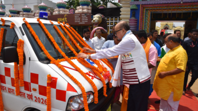 CG : राज्यपाल डेका ने जगन्नाथ मंदिर ट्रस्ट को सौंपी एम्बुलेंस की चाबी