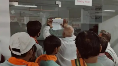 CG : पार्किंग की मनमानी पर निगम सख्त: तीन प्रतिष्ठानों की पार्किंग सील ….