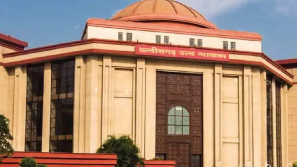 CG : अवैध संबंध का मामला, नारी निकेतन से युवती की हुई रिहाई …