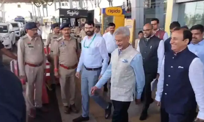 CG : रायपुर पहुंचे विदेश मंत्री एस जयशंकर …