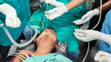 CG : गले से सिक्का निकाल डॉक्टरों ने बच्चे की जान बचाई …