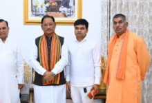 CG : CM साय से मिले मध्य प्रदेश मछुआ कल्याण बोर्ड के अध्यक्ष सीताराम बॉथम …