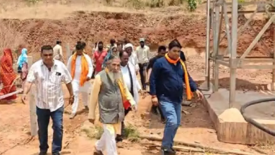 CG : लौह खदान में घटना होने पर बिफरे बीजेपी सांसद, प्रबंधन को गालियां दी …