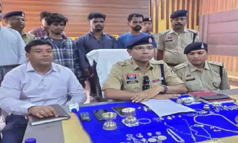 CG : अंतरराज्यीय चोर शेट्टी गैंग का पर्दाफाश, राजनांदगांव में 5 लाख के जेवरात बरामद ...