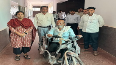 CG : जनदर्शन बना सहारा: दिव्यांग को मिली ट्राई साइकिल, आत्मनिर्भरता की ओर बढ़े कदम …