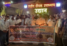 CG : भाजयुमो ने नक्सल हमलों में शहीद जवानों को श्रद्धांजलि दी ...