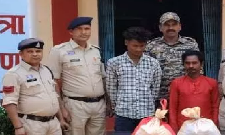 CG : पुलिस की एक और कार्यवाही, महुआ शराब बेचते दो आरोपी रंगे हाथ गिरफ्तार …