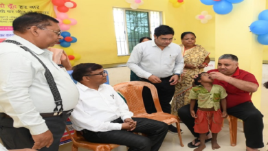 CG : राष्ट्रीय पल्स पोलियो अभियान का लखनपुर से शुभारंभ, अभिभावकों से किया आह्वान-‘दो बूंद हर बार, पोलियो पर जीत बरकरार’ …
