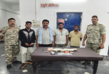 CG : जंगल में चल रहा था लाखों का जुआ, कोतवाली पुलिस ने 4 जुआरियों को दबोचा …