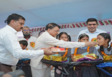 CG : शिक्षा से बड़ा कोई धन नहीं, लक्ष्य निर्धारित कर मेहनत करें विद्यार्थी: लखन लाल देवांगन …